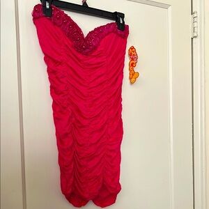 NWT 2 cute Elegant Pink Ruched Dress size: L